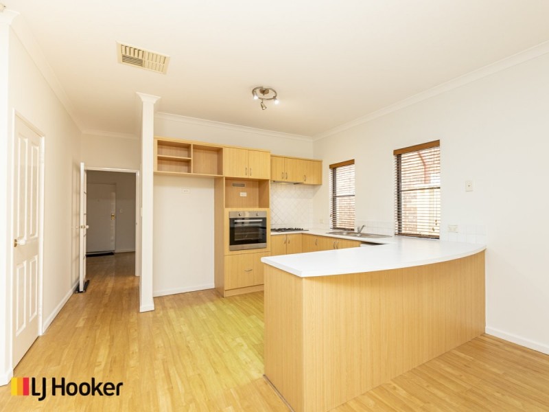 Unit 1/12 Pepler Avenue, Salter Point WA 6152