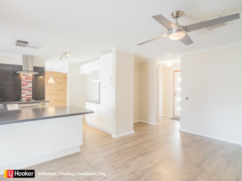 26 South Lake Drive, South Lake WA 6164