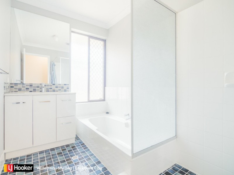 26 South Lake Drive, South Lake WA 6164