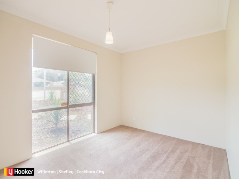 26 South Lake Drive, South Lake WA 6164