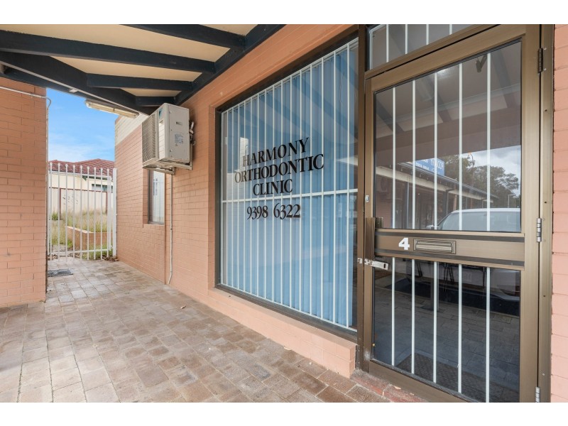 4/1 Wheatley Street, Gosnells WA 6110