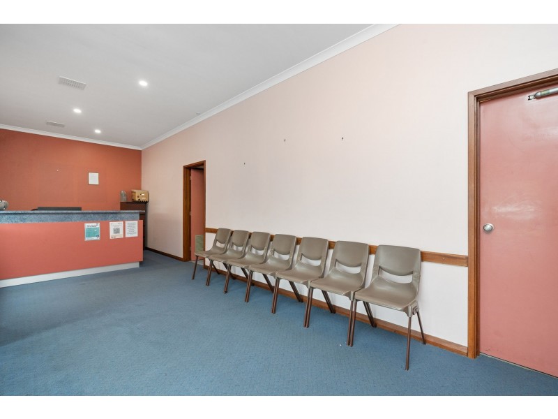 4/1 Wheatley Street, Gosnells WA 6110