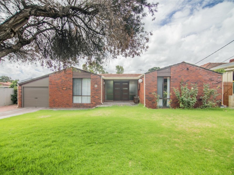 14 Damepattie Drive, Willetton WA 6155