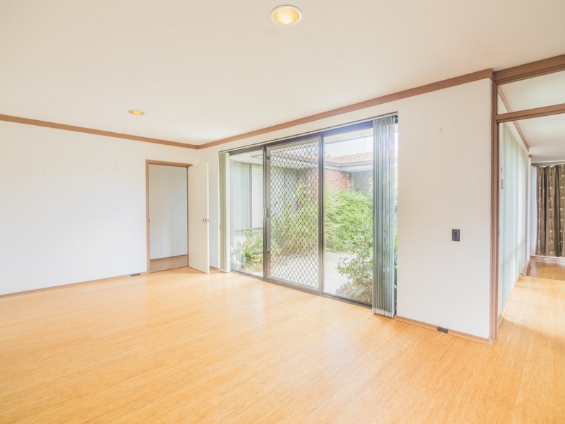 14 Damepattie Drive, Willetton WA 6155