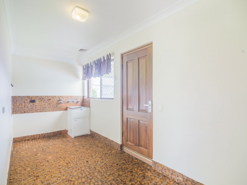 14 Damepattie Drive, Willetton WA 6155
