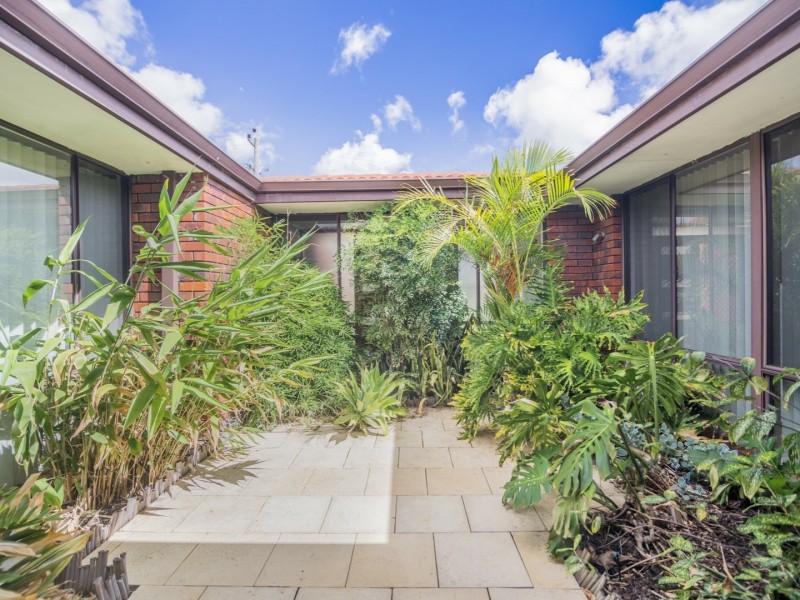 14 Damepattie Drive, Willetton WA 6155