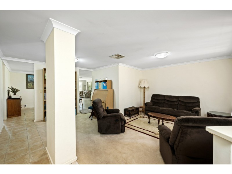 30 Excelsior Drive, Canning Vale WA 6155