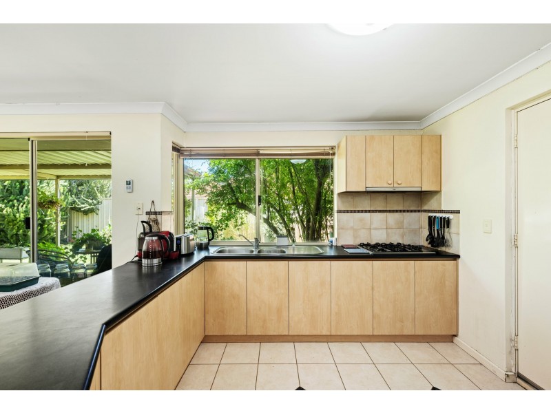 30 Excelsior Drive, Canning Vale WA 6155
