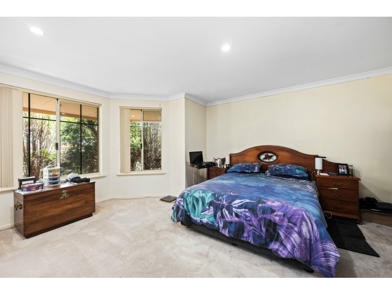 30 Excelsior Drive, Canning Vale WA 6155