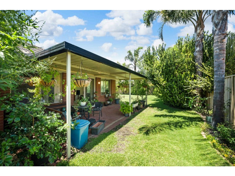 30 Excelsior Drive, Canning Vale WA 6155