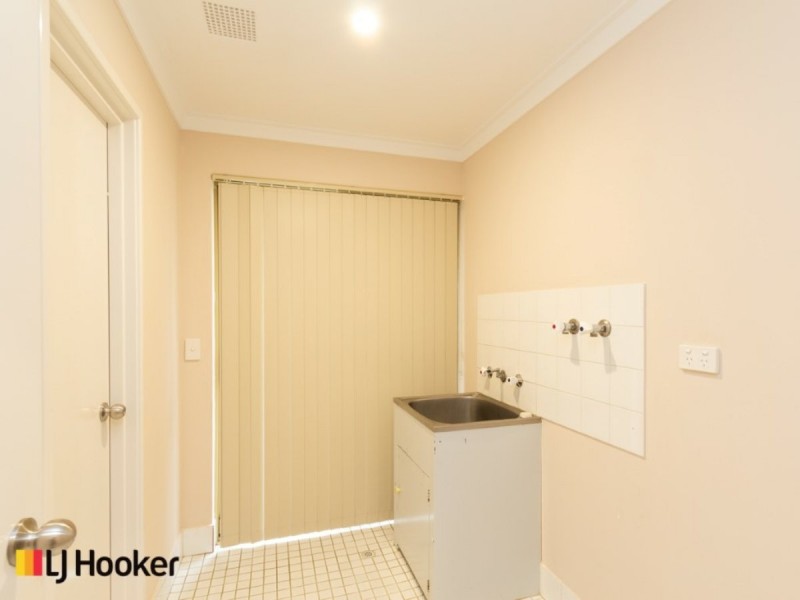 43 Whitlock Crescent, South Lake WA 6164