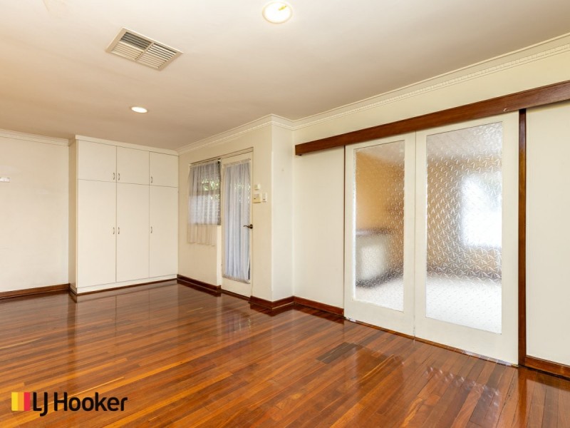 173 Corinthian Road East, Riverton WA 6148