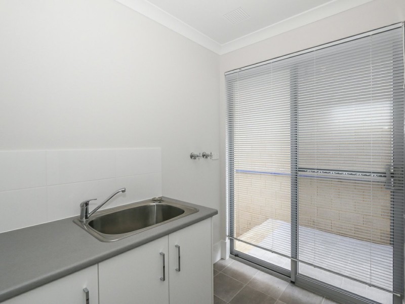 92B Phoenix Road, Hamilton Hill WA 6163