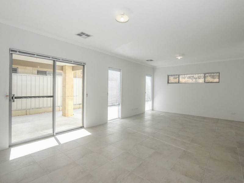 92C Phoenix Road, Hamilton Hill WA 6163