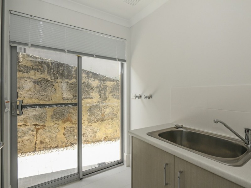 92C Phoenix Road, Hamilton Hill WA 6163