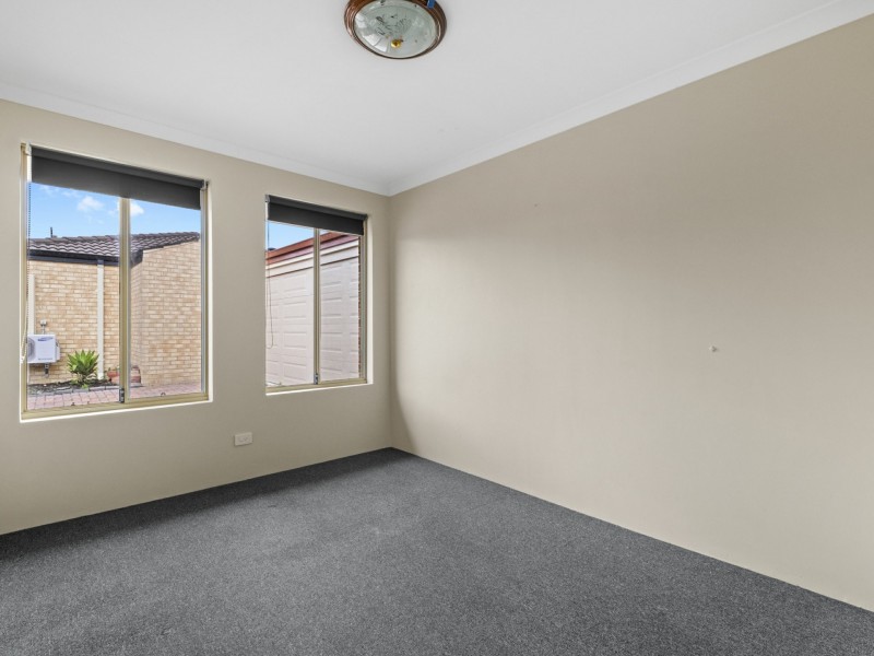 2/61 Wilfred Road, Thornlie WA 6108