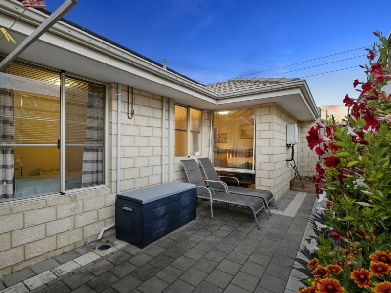 2/132 Gerard Street, East Cannington WA 6107
