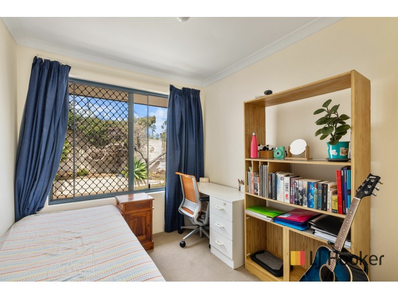 8/24 Farnham Street, Bentley WA 6102