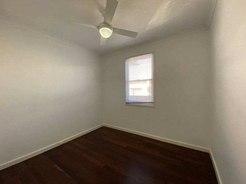 2 Halstead Street, Hamilton Hill WA 6163