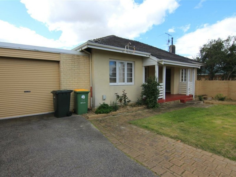 34 Pether Road, Manning WA 6152