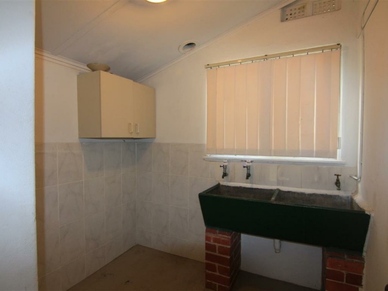 34 Pether Road, Manning WA 6152