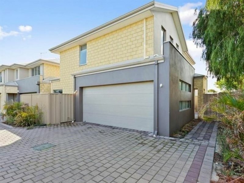 1/7 Gild Street, Cloverdale WA 6105