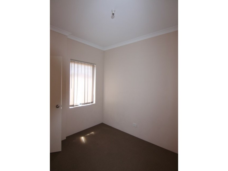 6/35 Hidden Valley Retreat, Clarkson WA 6030