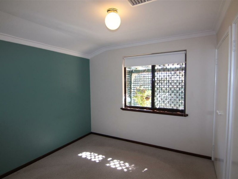 37 Matthew Avenue, Leeming WA 6149
