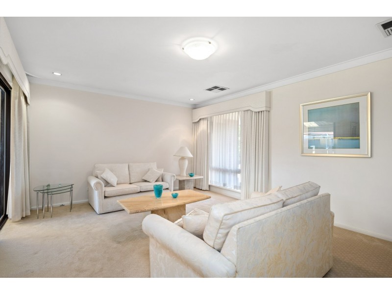 7 Vigors Avenue, Bull Creek WA 6149