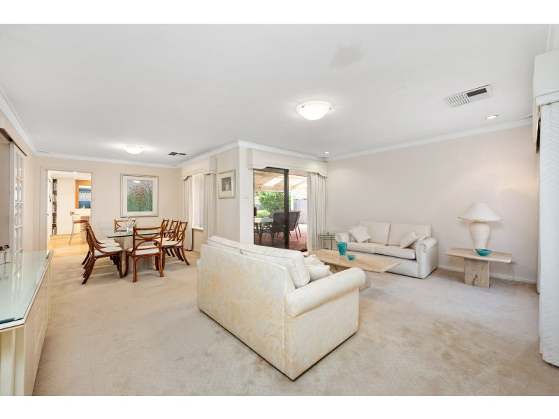 7 Vigors Avenue, Bull Creek WA 6149