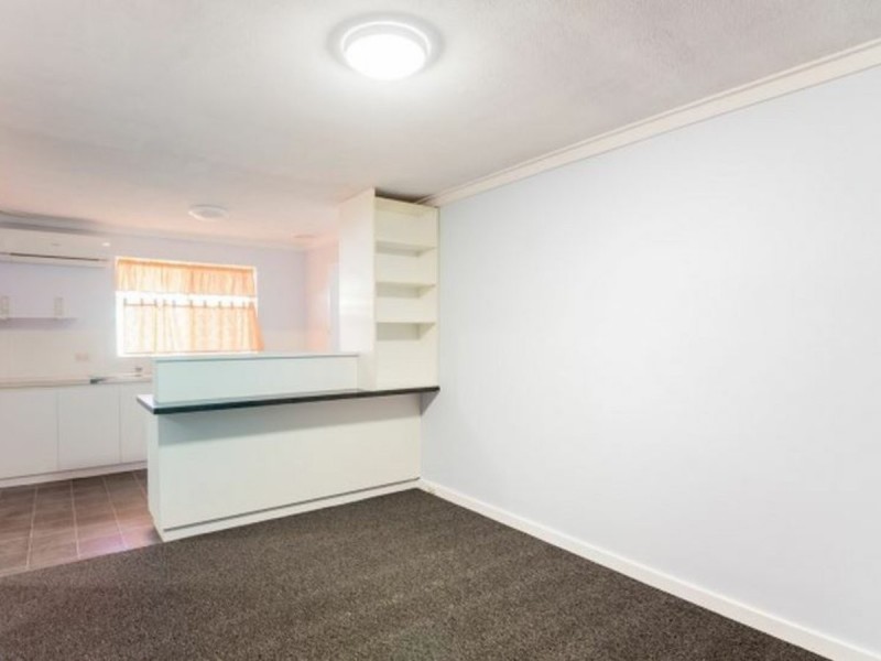 156 Cammillo Road, Kelmscott WA 6111