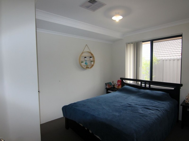 17 Sebago Street, Wellard WA 6170