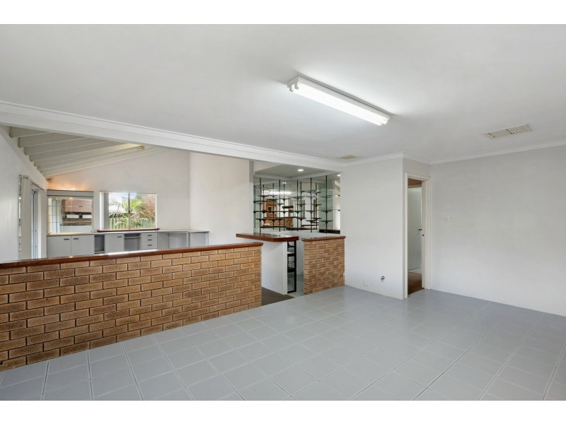 13 Cavendish Way, Parkwood WA 6147