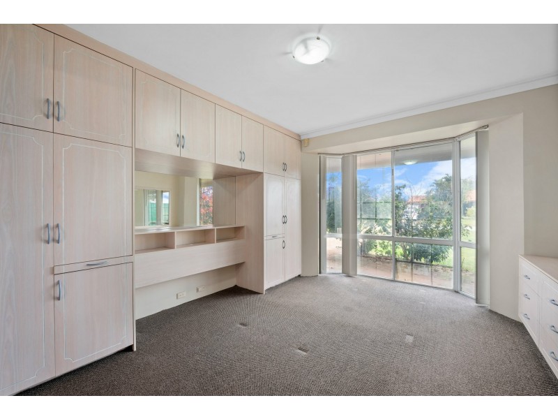 13 Cavendish Way, Parkwood WA 6147