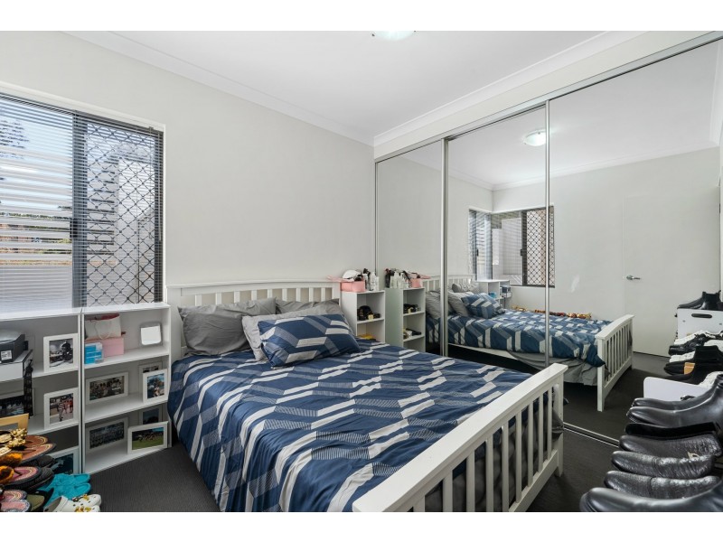 3/15 Debenham Street, Thornlie WA 6108