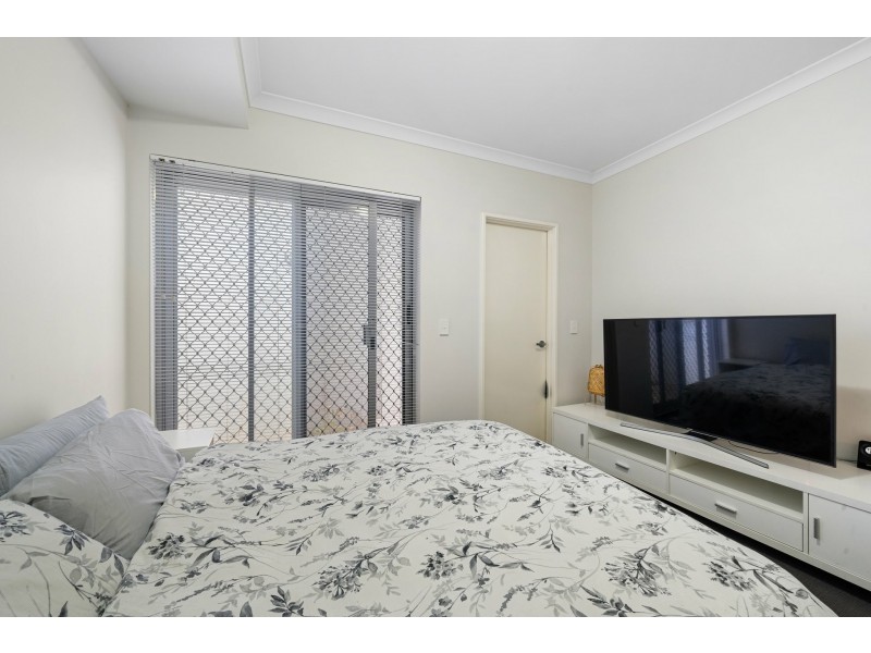 3/15 Debenham Street, Thornlie WA 6108