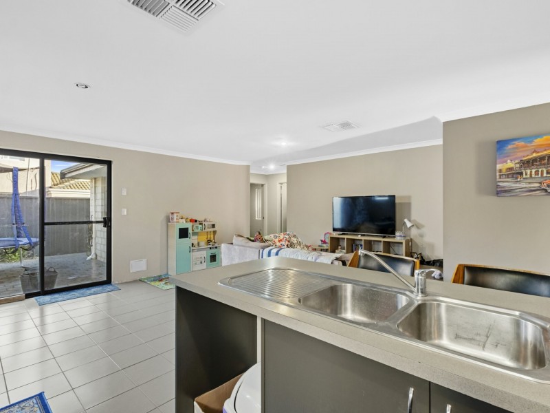 6/90 Renou Street, East Cannington WA 6107