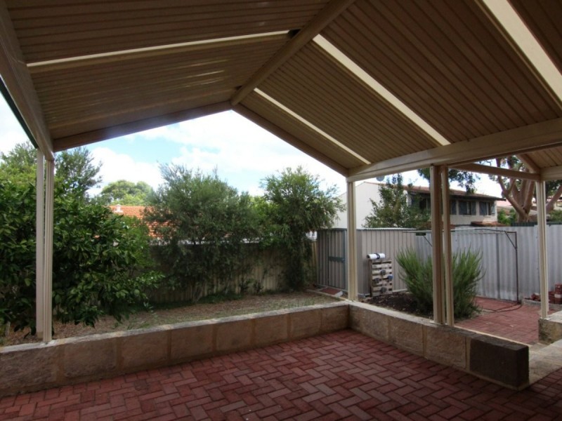 4/15 Eleanor Street, Como WA 6152