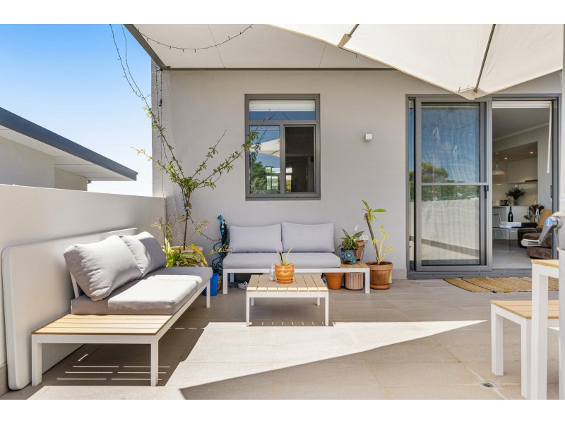 10/496 Fitzgerald Street, North Perth WA 6006