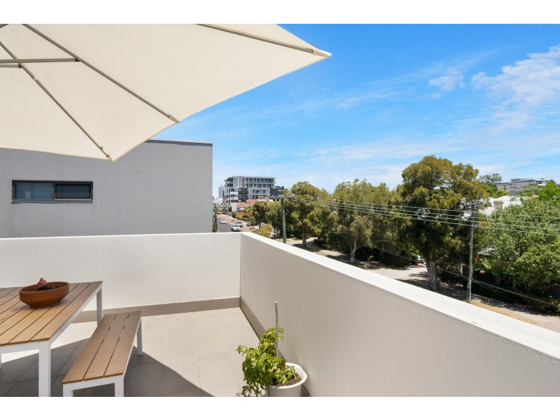 10/496 Fitzgerald Street, North Perth WA 6006