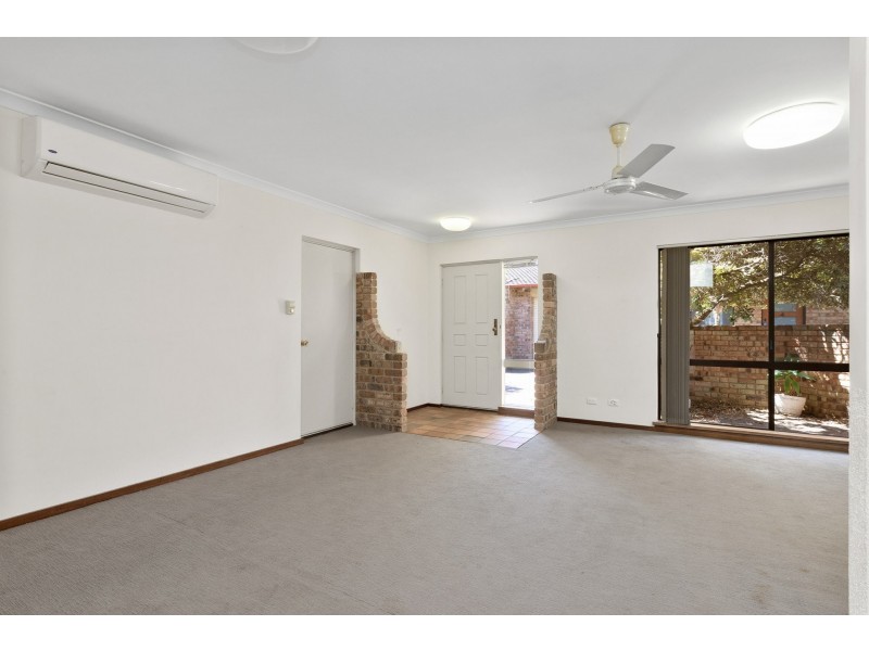 5/7 Fisher Street, Rockingham WA 6168
