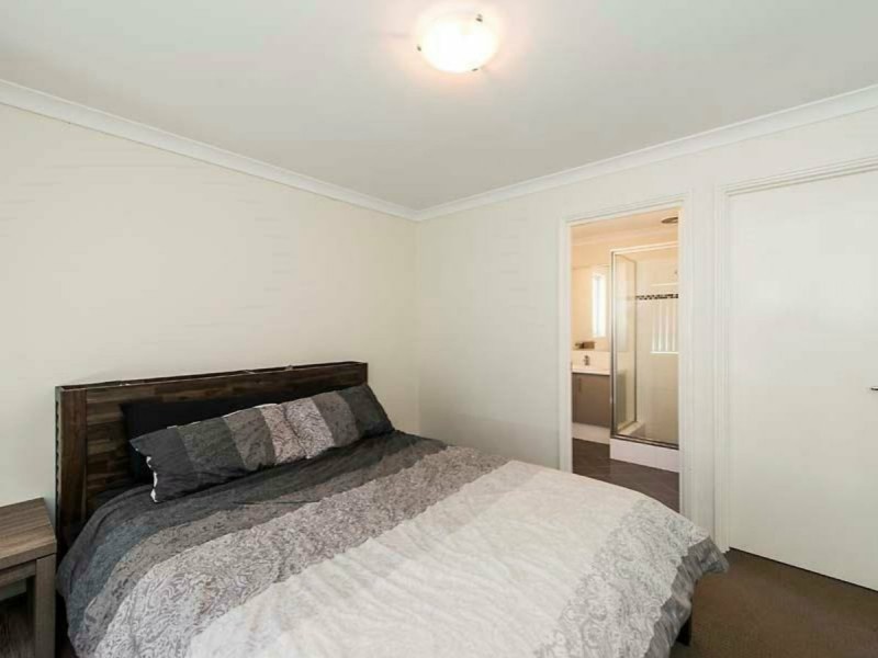 3/54 Sixth Road, Armadale WA 6112