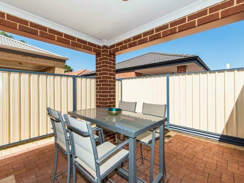 3/54 Sixth Road, Armadale WA 6112