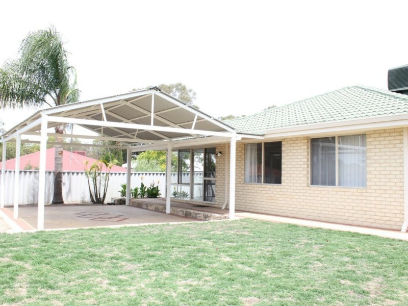 13 Centaury Close, Beeliar WA 6164