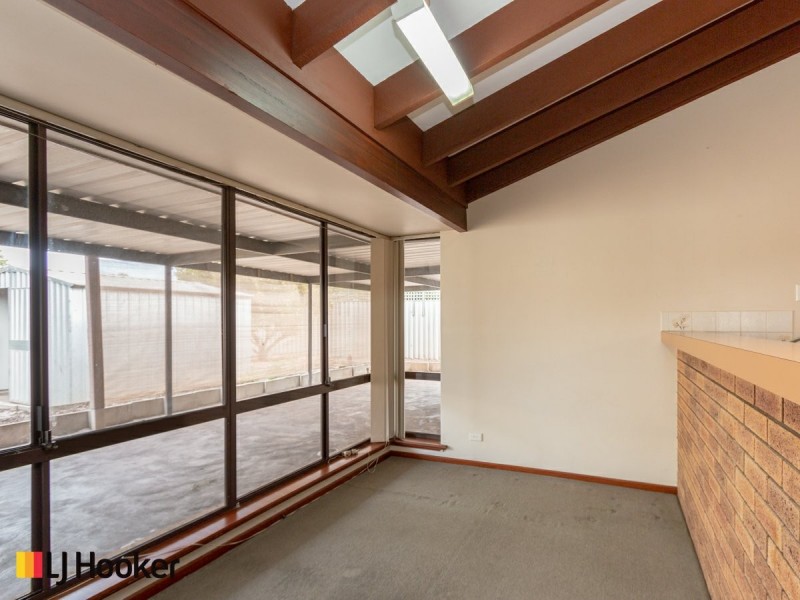 61 Glencairn Way, Parkwood WA 6147