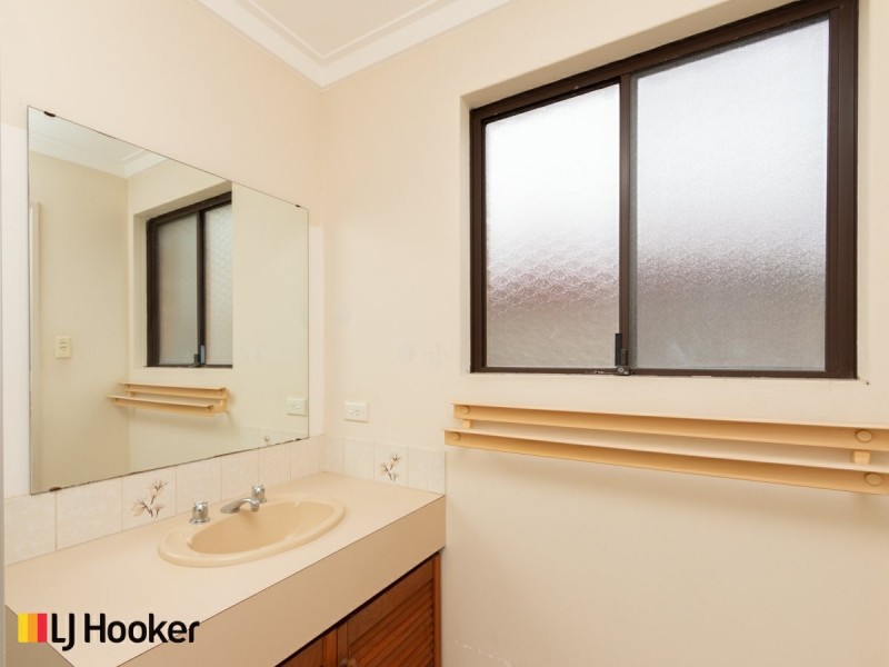 61 Glencairn Way, Parkwood WA 6147