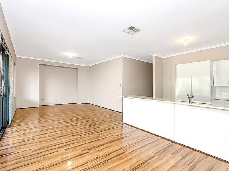 13 Shelduck Bend, Harrisdale WA 6112