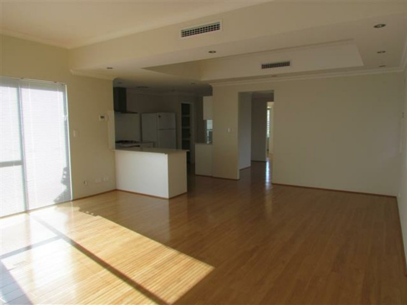 1/9 Surrey Road, Wilson WA 6107