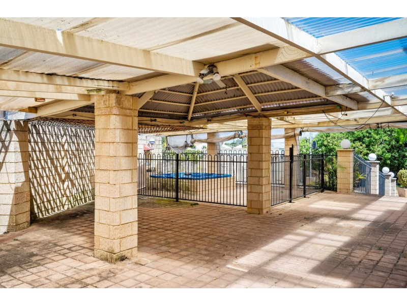 143 Parkin Street, Rockingham WA 6168