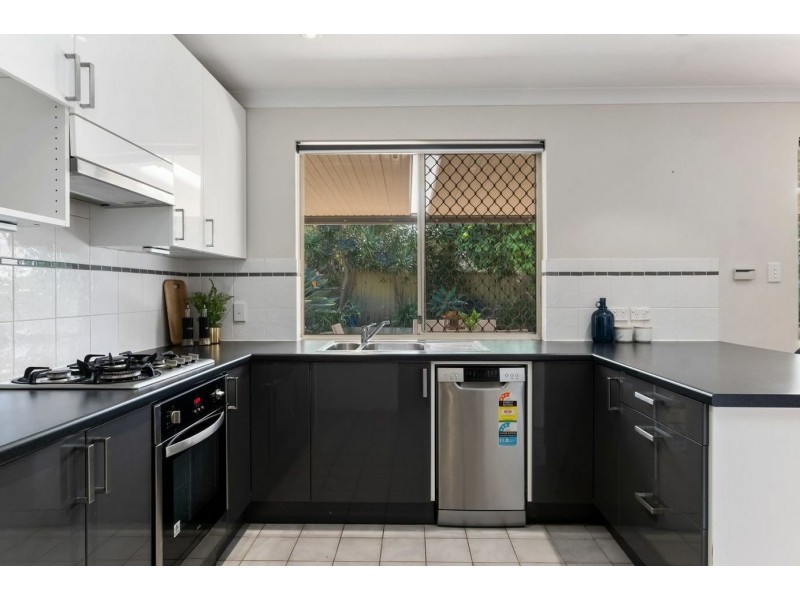 2/60 Griffin Crescent, Manning WA 6152